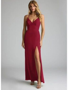 NWT Azazie Becca Burgundy Sheath V-Neck Chiffon Dress
